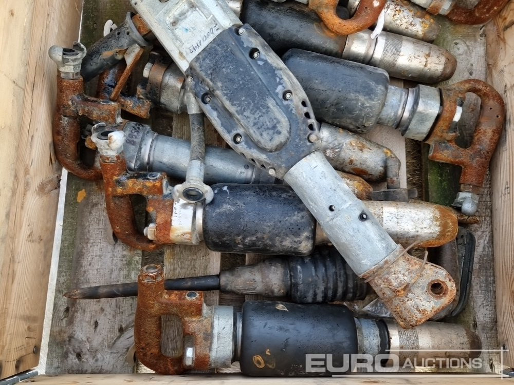 MAC3 P13 + BB20 Pneumatic Breaker (17 of) - Asphalt machine: picture 3 MAC3 P13 + BB20 Pneumatic Breaker (17 of) - Asphalt machine: picture 3