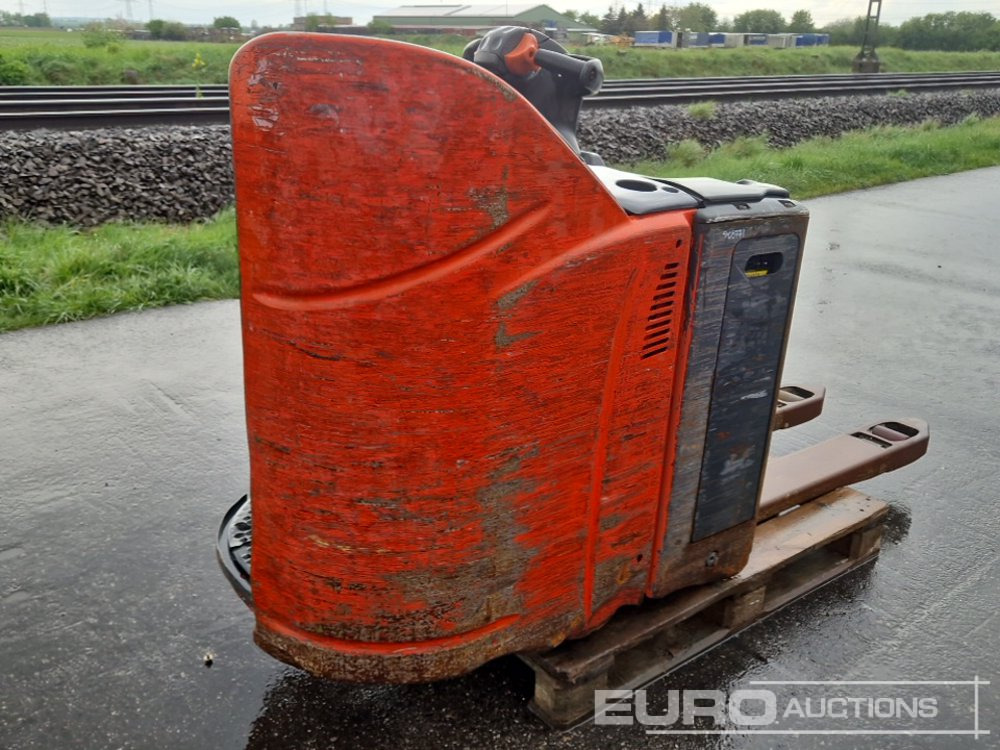 2017 Linde T20SP - Material handling equipment: picture 3 2017 Linde T20SP - Material handling equipment: picture 3