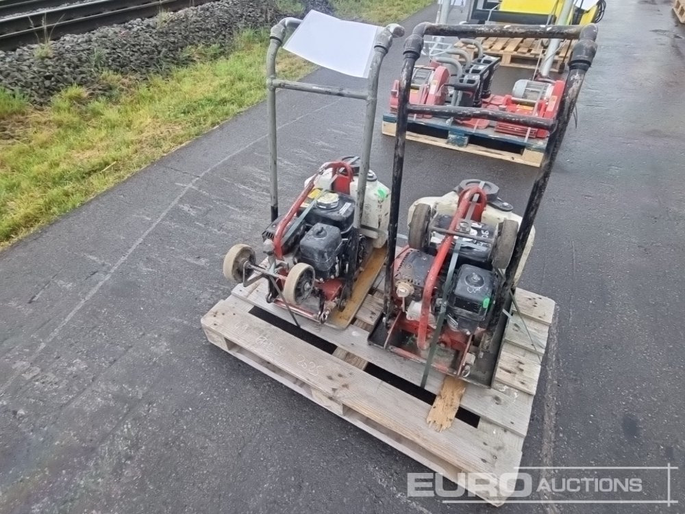 Pallet of Assorted Compaction Plates (2 of) - Asphalt machine: picture 2 Pallet of Assorted Compaction Plates (2 of) - Asphalt machine: picture 2
