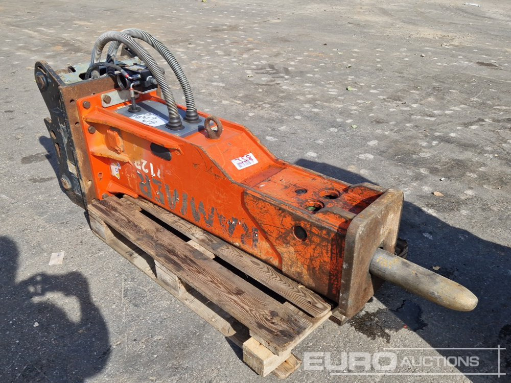 R12P Hydraulic Breaker to suit 60mm Pin - Hydraulic hammer: picture 4 R12P Hydraulic Breaker to suit 60mm Pin - Hydraulic hammer: picture 4