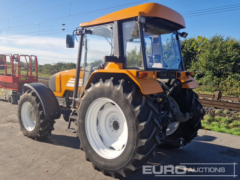 Renault Ceres 345X - Farm tractor: picture 3 Renault Ceres 345X - Farm tractor: picture 3