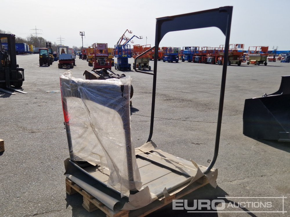 Canopy to suit Mini Excavator - Spare parts for Excavator: picture 1 Canopy to suit Mini Excavator - Spare parts for Excavator: picture 1