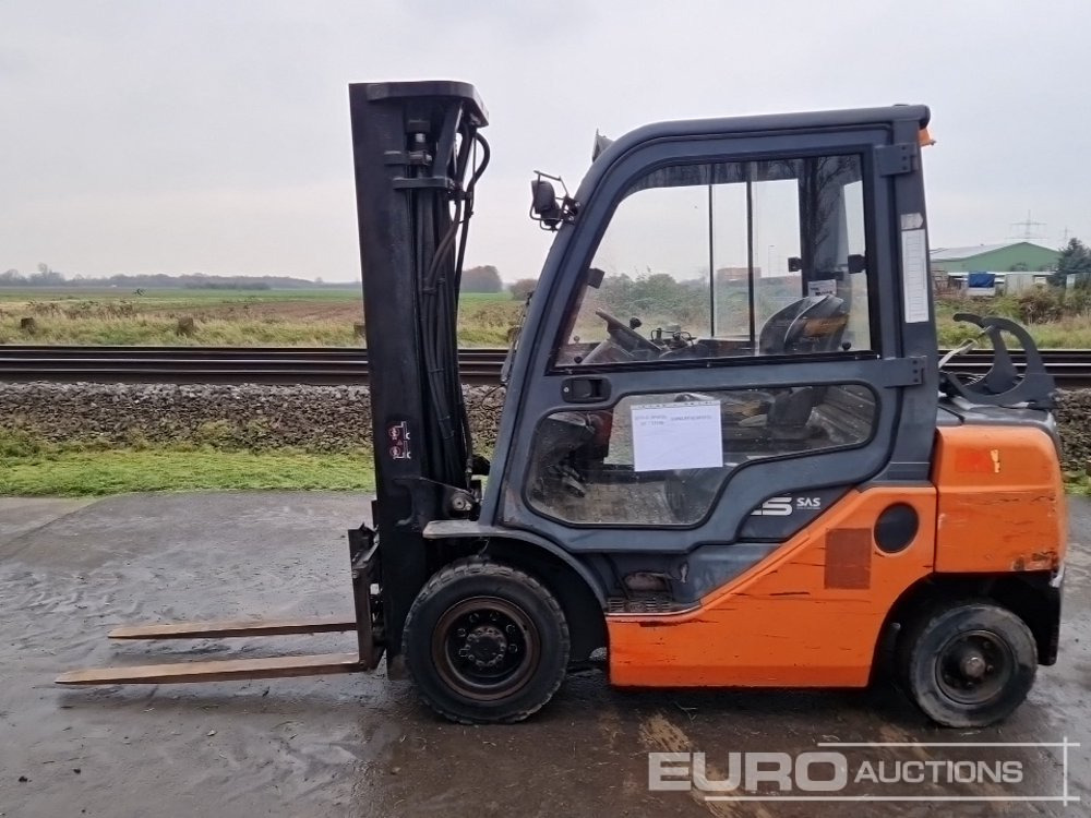 Toyota 02-8FGF25 - Forklift: picture 2 Toyota 02-8FGF25 - Forklift: picture 2