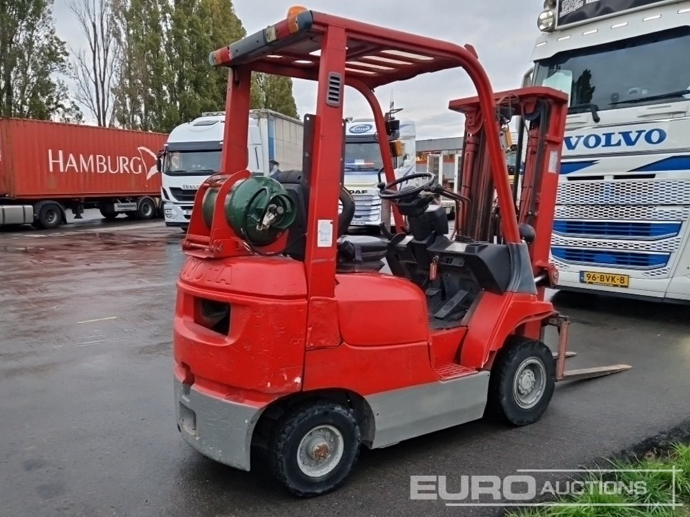 Toyota 42-7FGF15 - Forklift: picture 4 Toyota 42-7FGF15 - Forklift: picture 4