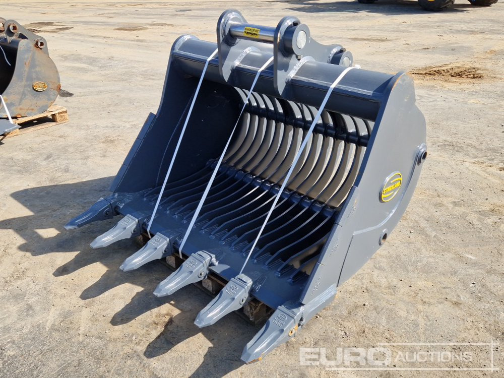 Unused Strickland 60" Skeleton Bucket, 80mm Pin to suit Komatsu PC210 - Bucket: picture 1 Unused Strickland 60" Skeleton Bucket, 80mm Pin to suit Komatsu PC210 - Bucket: picture 1
