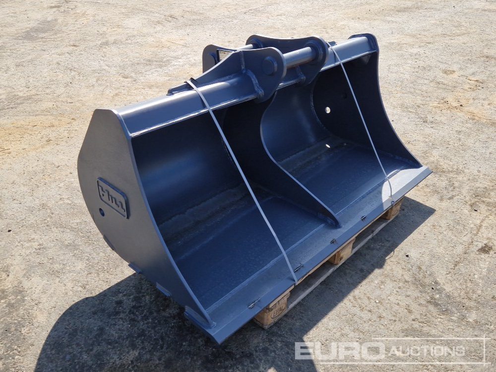 Unused Strickland 72" Ditching Bucket, 65mm Pin to suit Hitachi ZX130 - Bucket: picture 4 Unused Strickland 72" Ditching Bucket, 65mm Pin to suit Hitachi ZX130 - Bucket: picture 4