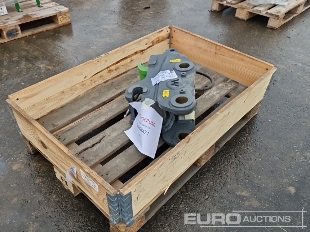Unused Wacker Neuson QH to suit EW100 - Quick coupler: picture 1 Unused Wacker Neuson QH to suit EW100 - Quick coupler: picture 1