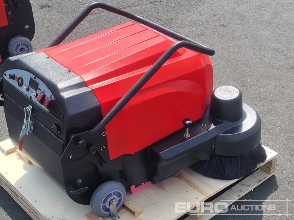 Unused Walk Behind Sweeper - Industrial sweeper: picture 3 Unused Walk Behind Sweeper - Industrial sweeper: picture 3