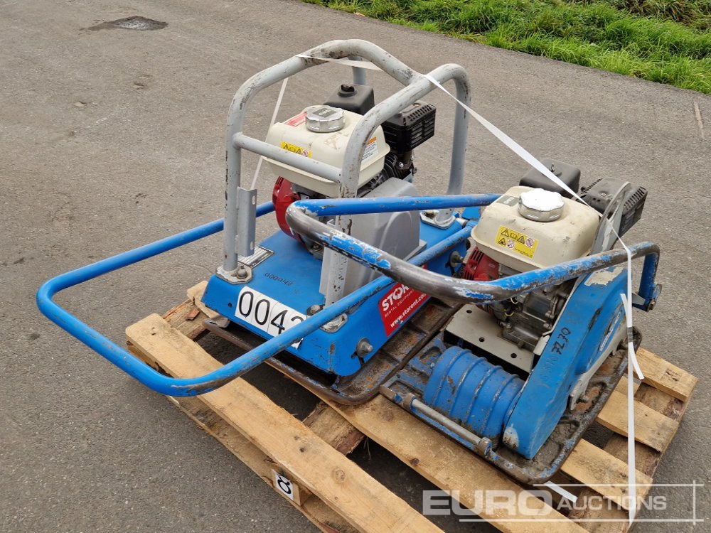 Weber Walk Behind Compaction Plate (2 of) - Vibratory plate: picture 1 Weber Walk Behind Compaction Plate (2 of) - Vibratory plate: picture 1