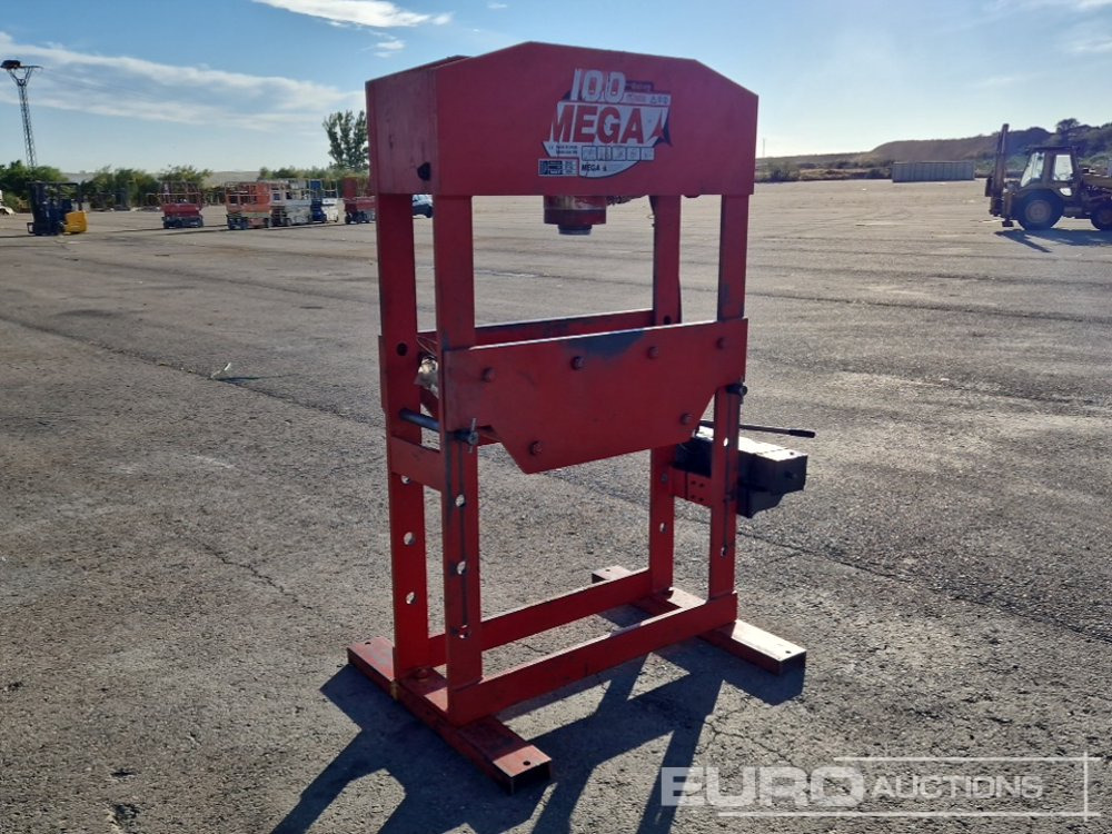 2010 Mega KP-100 - Construction equipment: picture 1 2010 Mega KP-100 - Construction equipment: picture 1