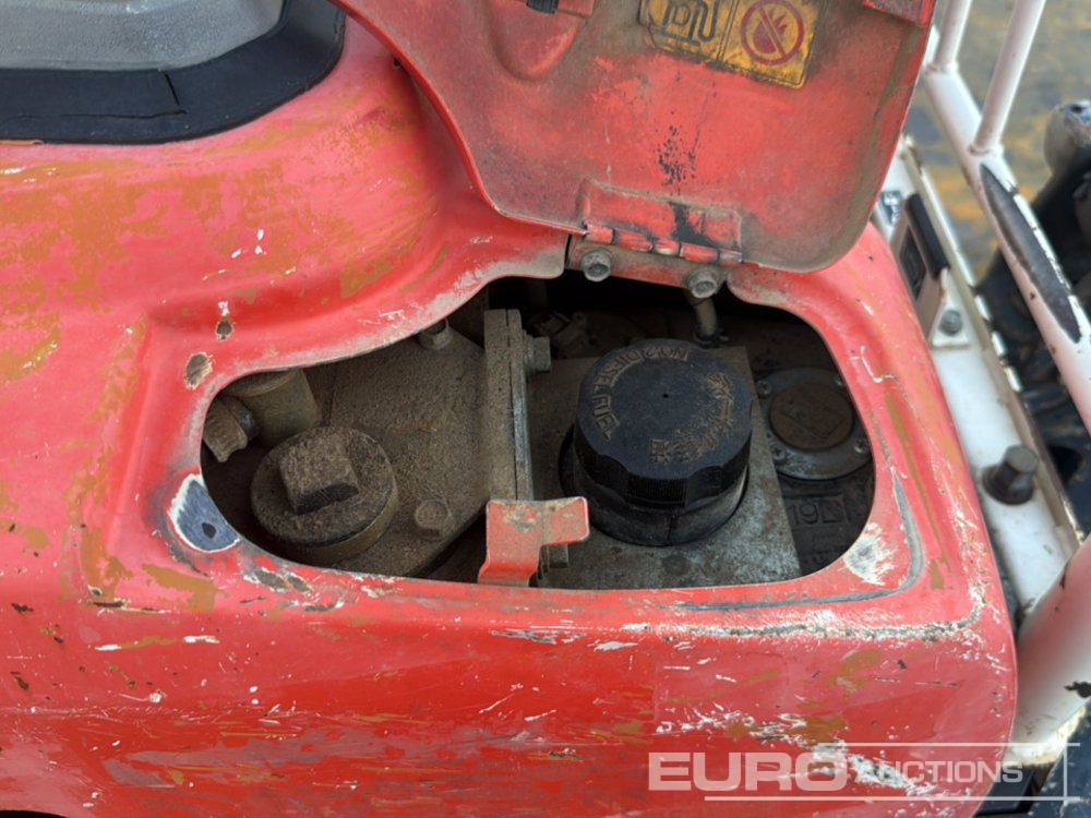 Mini excavator 2011 Kubota U17-3A: picture 45