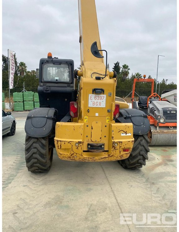 2014 CAT TH414C - Telescopic handler: picture 3 2014 CAT TH414C - Telescopic handler: picture 3