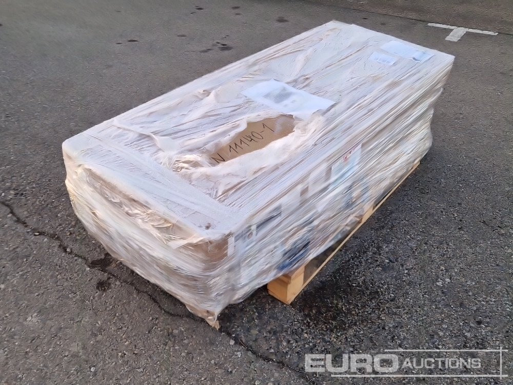 2025 Workbenches, 2 of MB10G, 1 of MB09G / Bancos de Trabajo - Workshop equipment: picture 4 2025 Workbenches, 2 of MB10G, 1 of MB09G / Bancos de Trabajo - Workshop equipment: picture 4