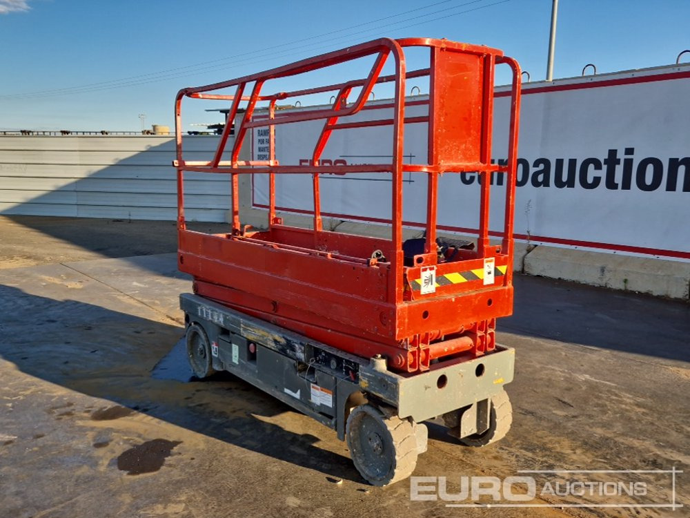 Haulotte Compact 8 - Aerial platform: picture 3 Haulotte Compact 8 - Aerial platform: picture 3