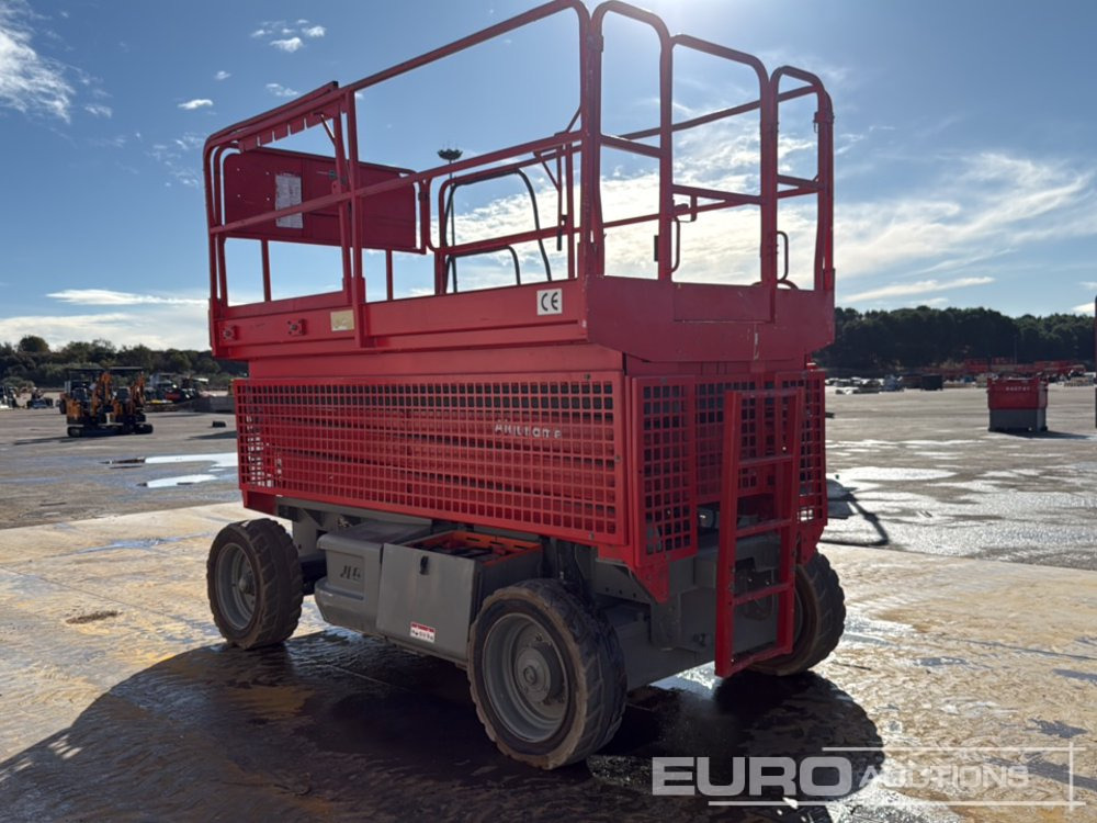 Scissor lift JLG 3369LE: picture 7