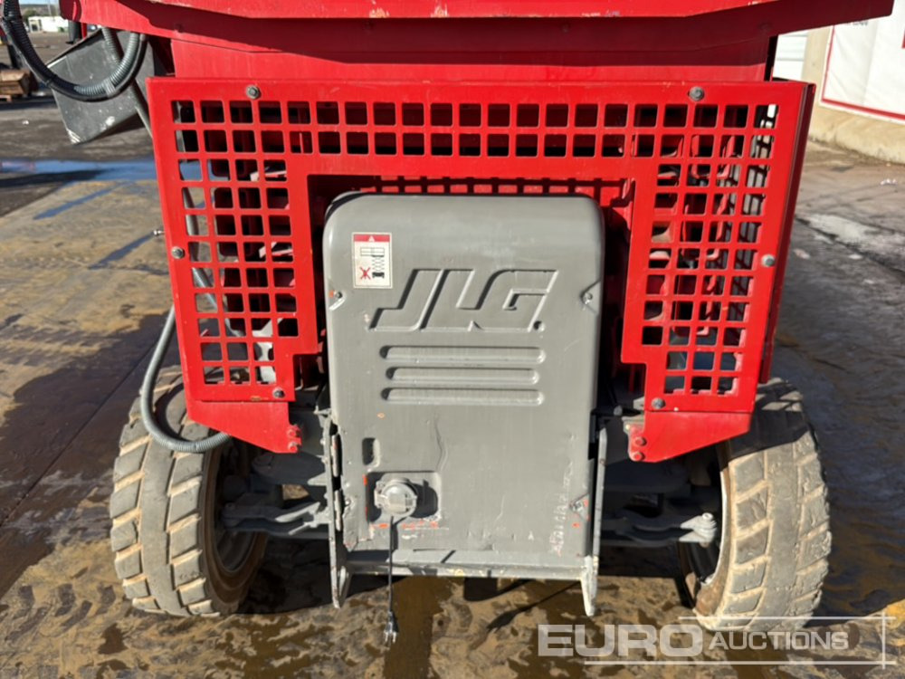 Scissor lift JLG 3369LE: picture 14