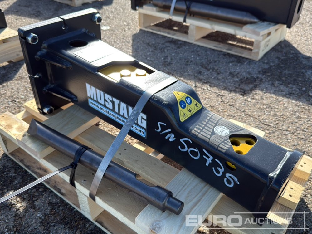 Unused 2025 Mustang HM100 - Hydraulic hammer: picture 2 Unused 2025 Mustang HM100 - Hydraulic hammer: picture 2