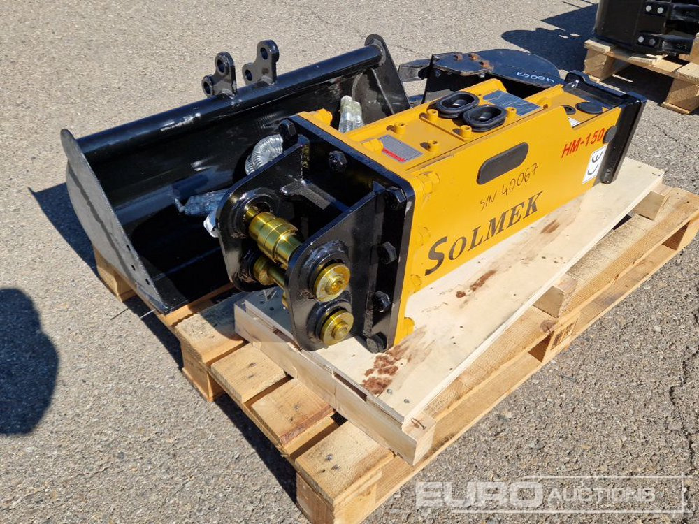 Unused Set of 30" Ditching, 8" Digging Bucket, Hydraulic Breaker to suit JPC Excavator / Conjunto Cazos de 800mm y 200mm y Martillo Solmek HM-150para Excavadora JPC - Bucket: picture 1 Unused Set of 30" Ditching, 8" Digging Bucket, Hydraulic Breaker to suit JPC Excavator / Conjunto Cazos de 800mm y 200mm y Martillo Solmek HM-150para Excavadora JPC - Bucket: picture 1