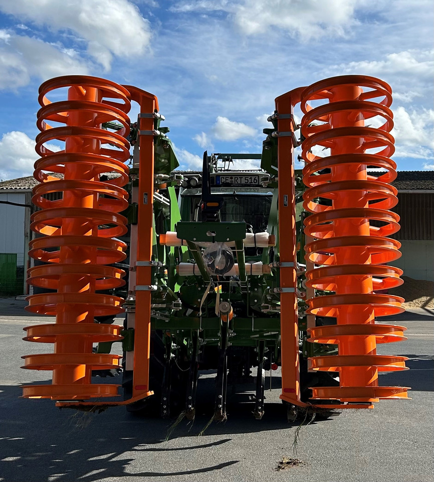 Amazone Cenio 4000-2 - Cultivator: picture 4 Amazone Cenio 4000-2 - Cultivator: picture 4