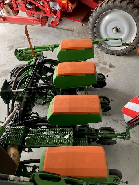 Amazone Precea 6000 - Seed drill: picture 5 Amazone Precea 6000 - Seed drill: picture 5