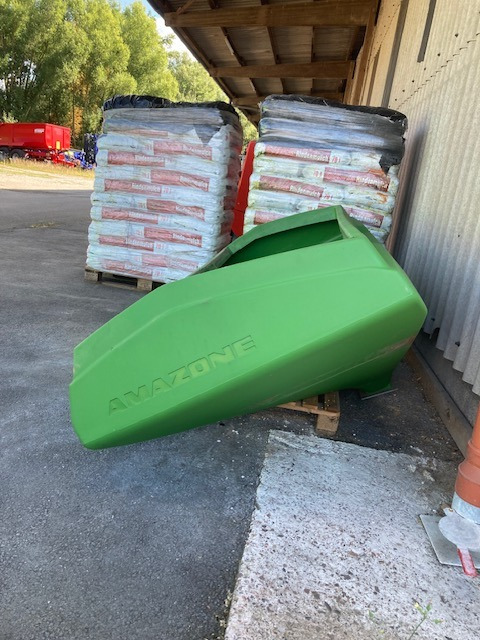 Amazone Saattank Centaya 1600 L - Sowing equipment: picture 2 Amazone Saattank Centaya 1600 L - Sowing equipment: picture 2