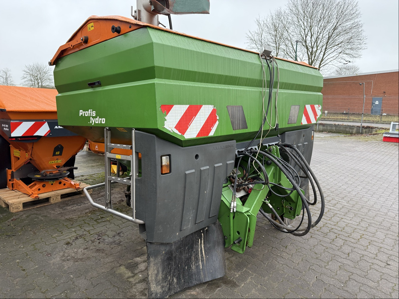 Amazone ZA-TS Anbaustreuer - Sprayer: picture 1 Amazone ZA-TS Anbaustreuer - Sprayer: picture 1