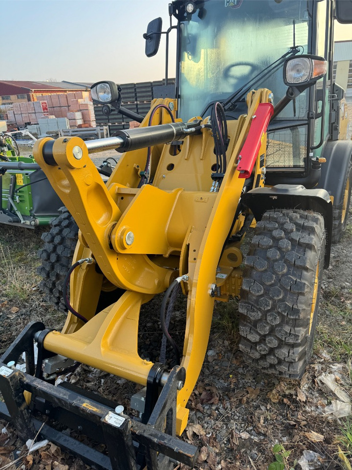 Caterpillar 906 - Wheel loader: picture 2 Caterpillar 906 - Wheel loader: picture 2
