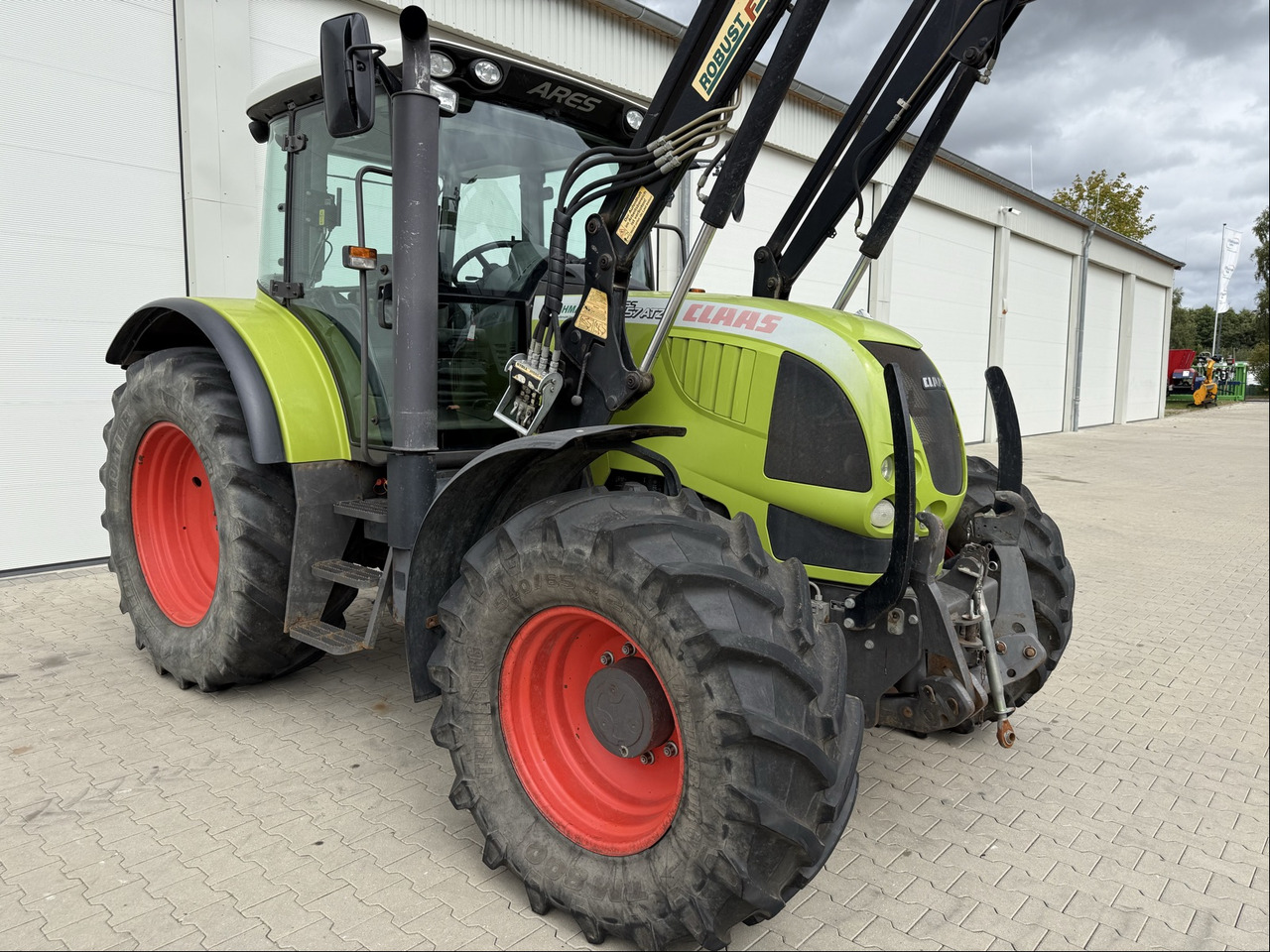 Claas Ares 657 ATZ - Farm tractor: picture 3 Claas Ares 657 ATZ - Farm tractor: picture 3
