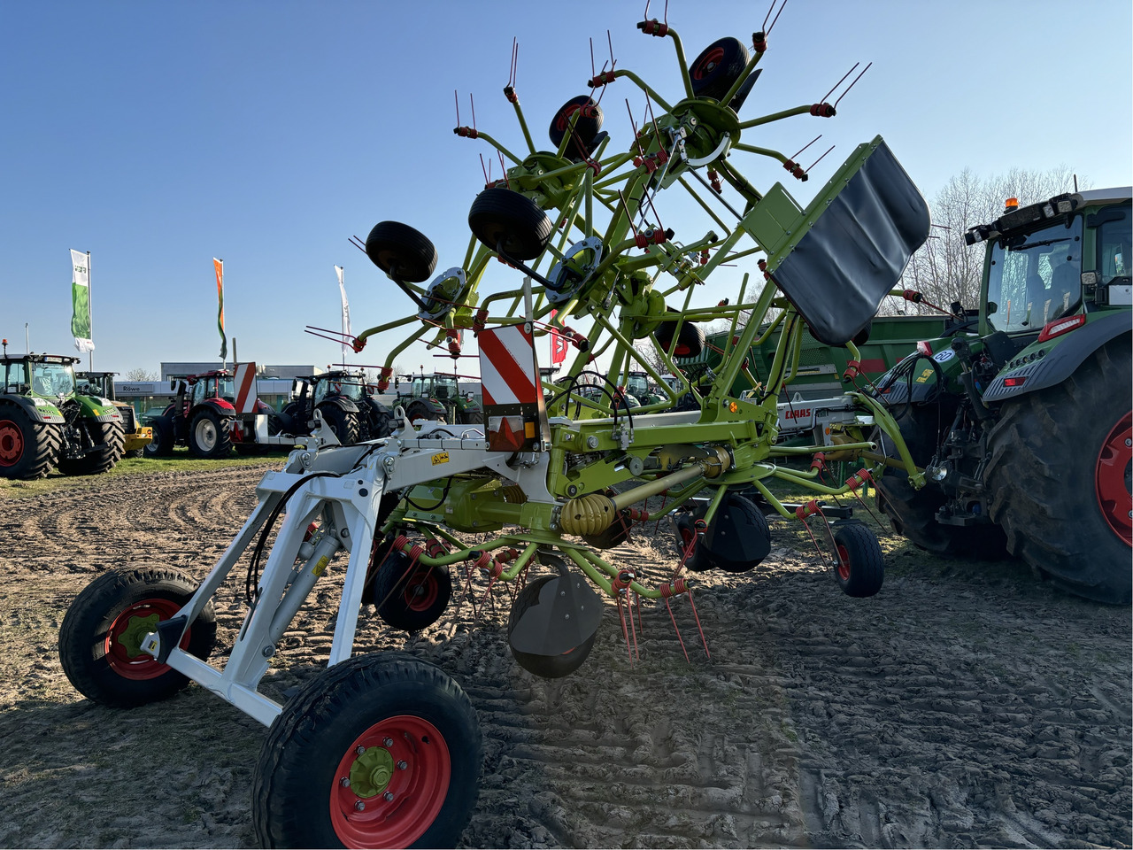 Claas Volto 1300 Wender - Tedder/ Rake: picture 3 Claas Volto 1300 Wender - Tedder/ Rake: picture 3