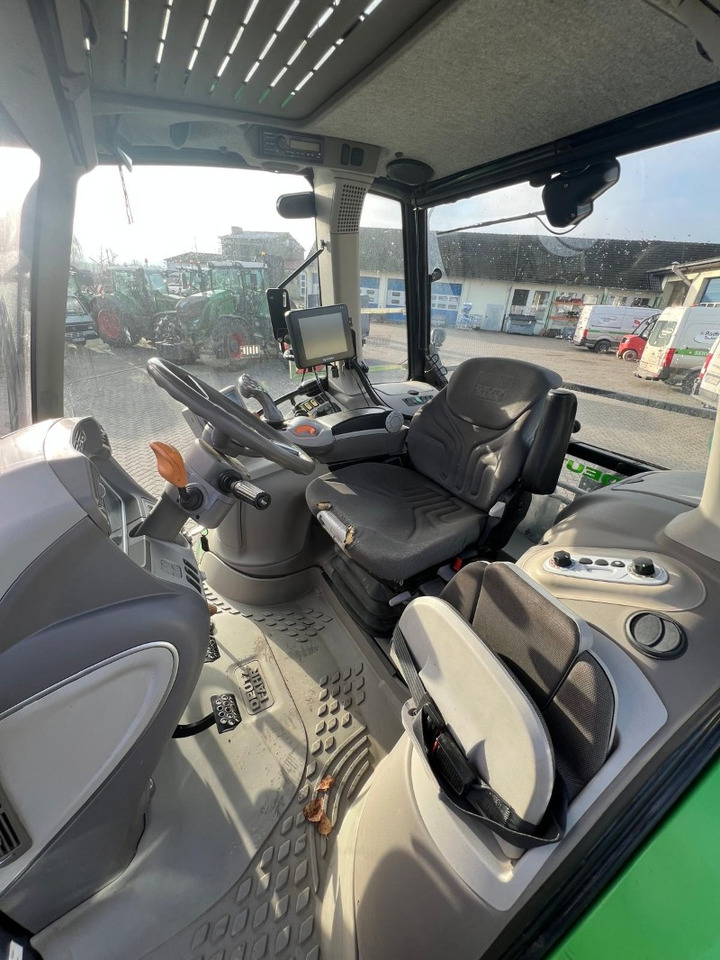 Deutz-Fahr 6210 TTV Serie - Farm tractor: picture 5 Deutz-Fahr 6210 TTV Serie - Farm tractor: picture 5