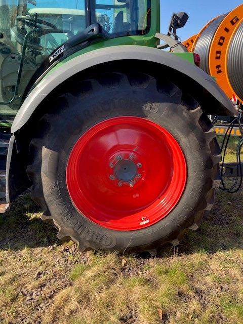 Fendt 313 Vario S4 - Farm tractor: picture 5 Fendt 313 Vario S4 - Farm tractor: picture 5
