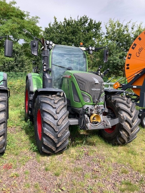 Fendt 718 Gen 6 - Farm tractor: picture 1 Fendt 718 Gen 6 - Farm tractor: picture 1