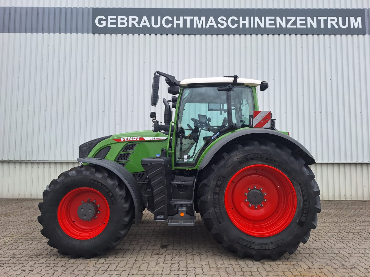 Fendt 724 Vario Gen6 Profi Setting2 - Farm tractor: picture 1 Fendt 724 Vario Gen6 Profi Setting2 - Farm tractor: picture 1
