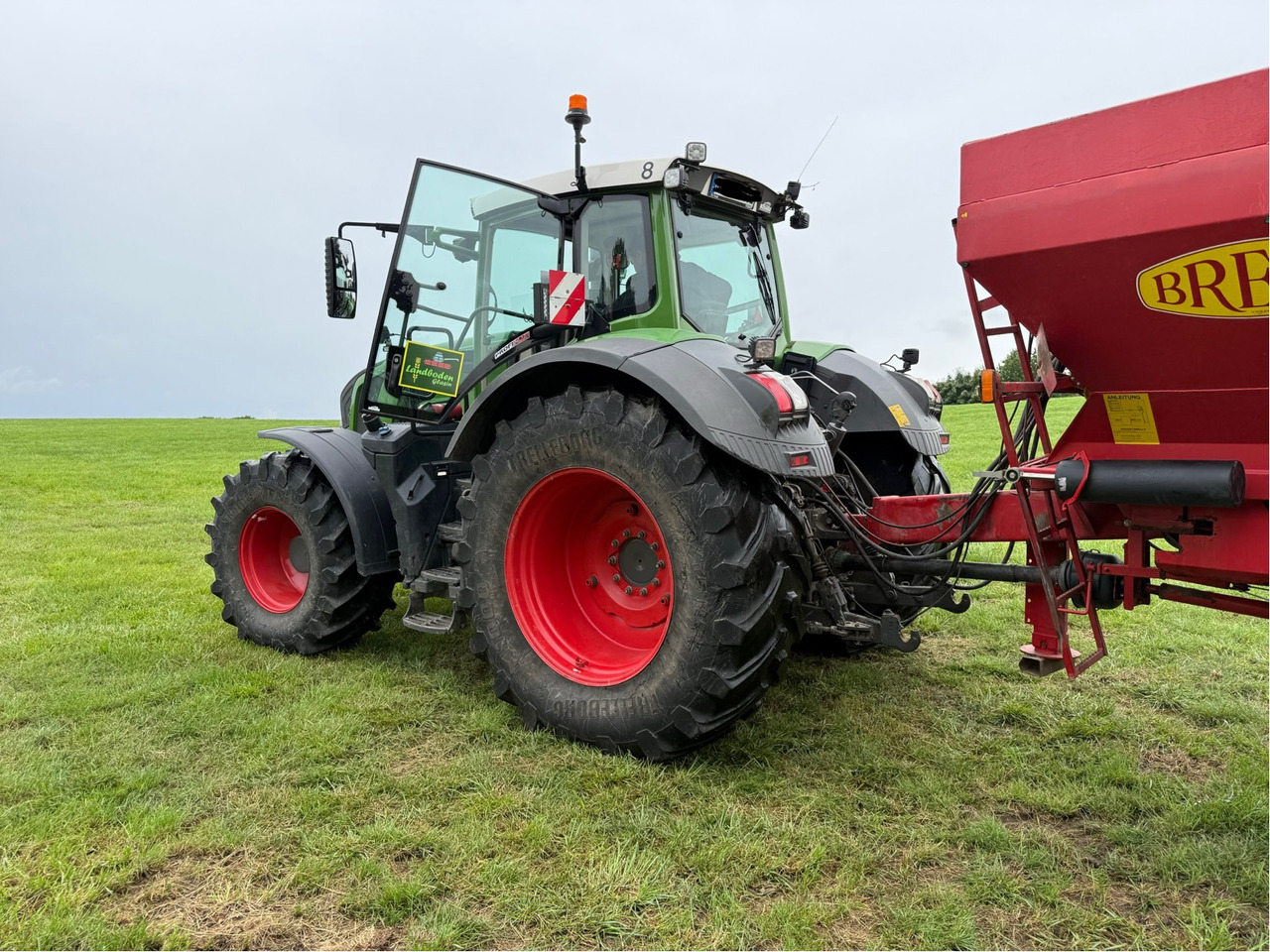 Fendt 828 Vario S4 Profi Plus Nr.8 - Farm tractor: picture 5 Fendt 828 Vario S4 Profi Plus Nr.8 - Farm tractor: picture 5