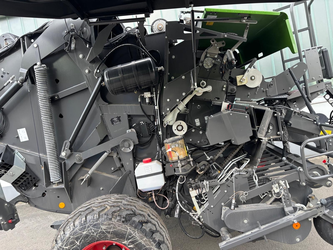Fendt Rotana 160 V Xtra - 25 Messer - Hay and forage equipment: picture 2 Fendt Rotana 160 V Xtra - 25 Messer - Hay and forage equipment: picture 2