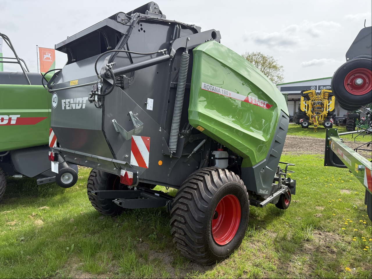 Fendt Rotana 180 V Xtra 25-Messer - Hay and forage equipment: picture 4 Fendt Rotana 180 V Xtra 25-Messer - Hay and forage equipment: picture 4