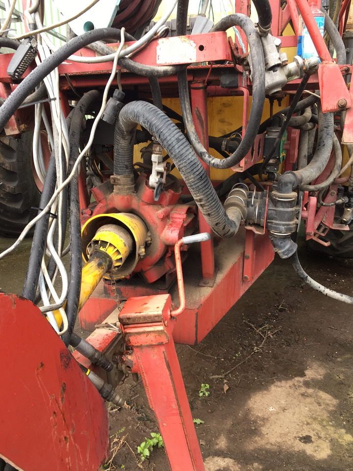 Hardi 3500 - Sprayer: picture 4 Hardi 3500 - Sprayer: picture 4