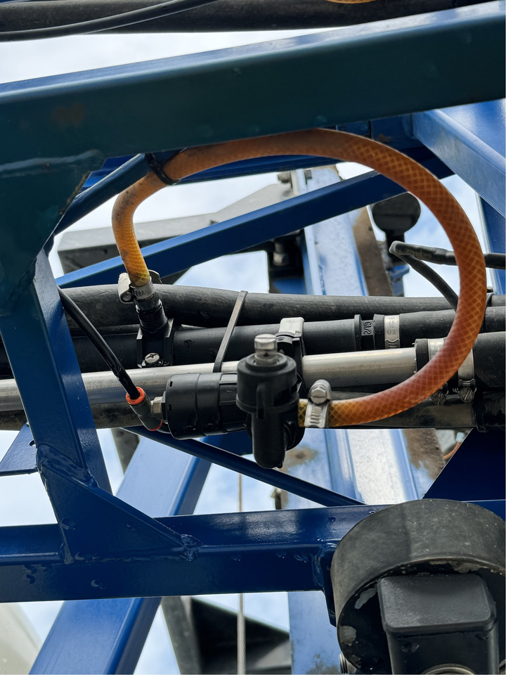 Inuma 7042 Professinal 7000l. 24m - Sprayer: picture 4 Inuma 7042 Professinal 7000l. 24m - Sprayer: picture 4