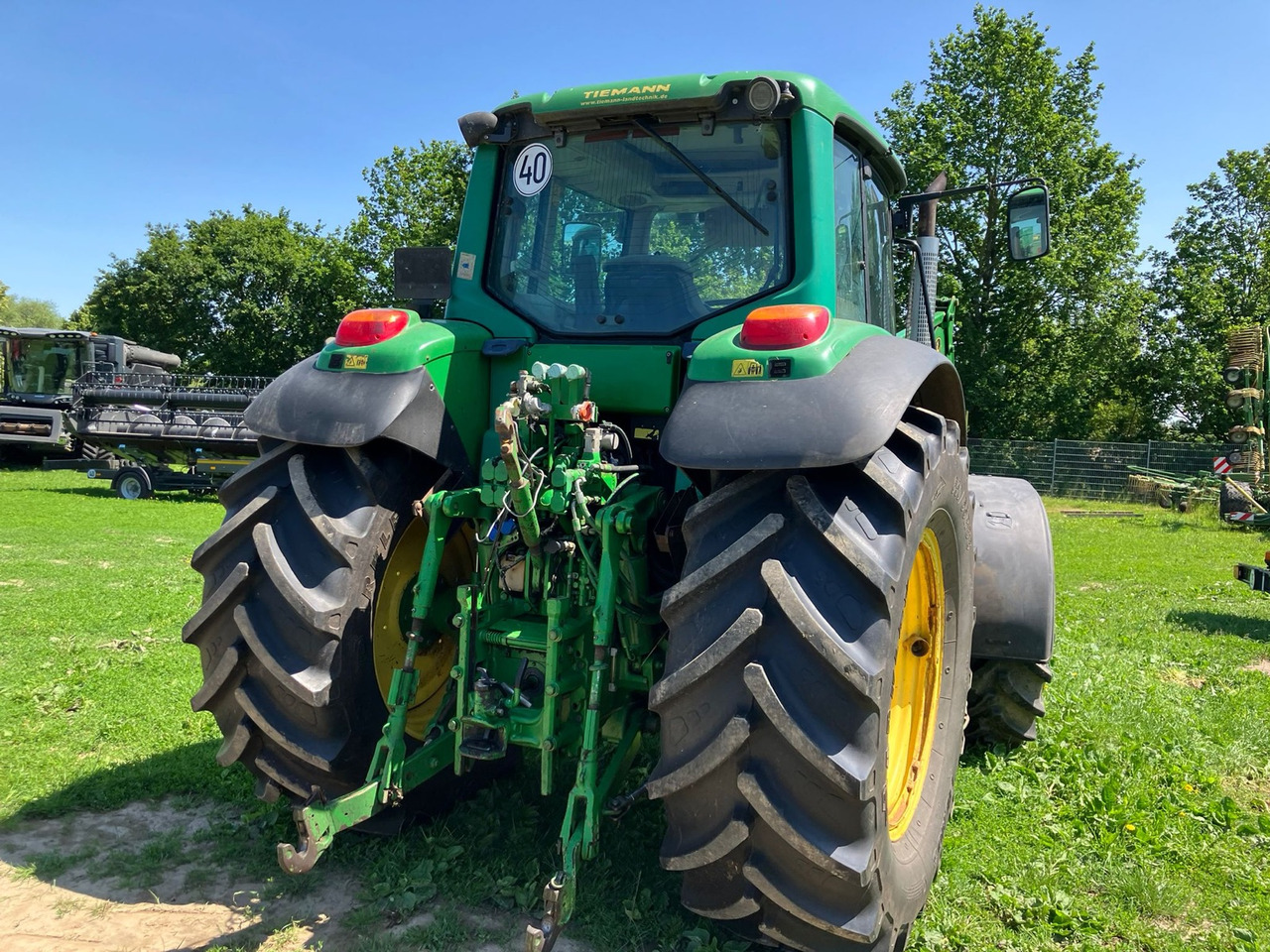 John Deere 6920S AutoPower - Farm tractor: picture 4 John Deere 6920S AutoPower - Farm tractor: picture 4