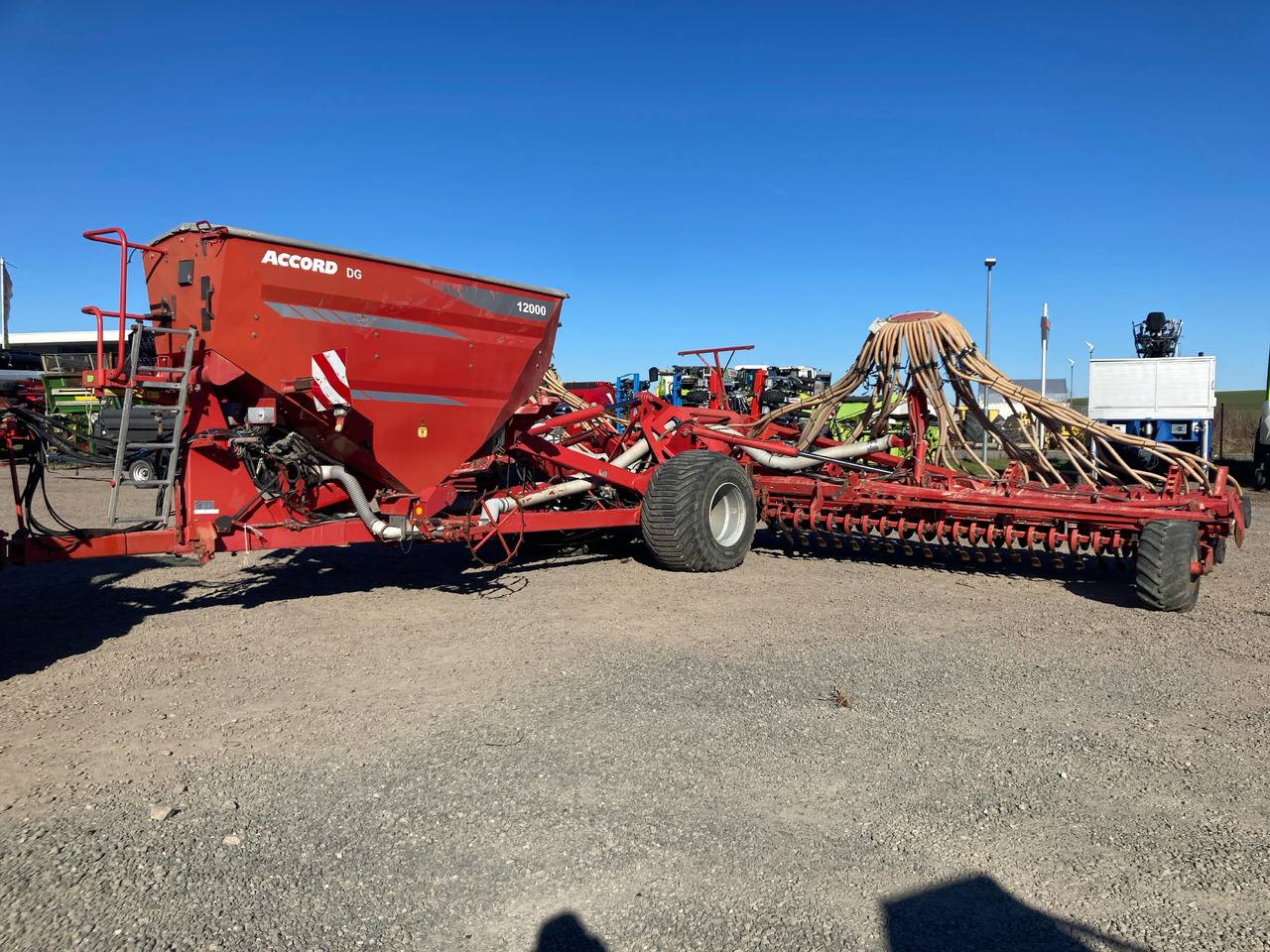 Kverneland DG 12000 - Seed drill: picture 1 Kverneland DG 12000 - Seed drill: picture 1
