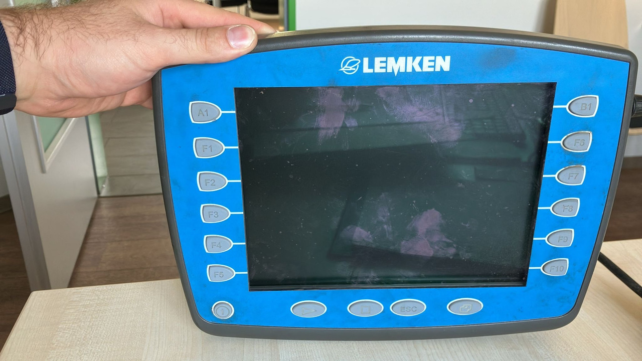 Lemken Primus 45 - Sprayer: picture 3 Lemken Primus 45 - Sprayer: picture 3