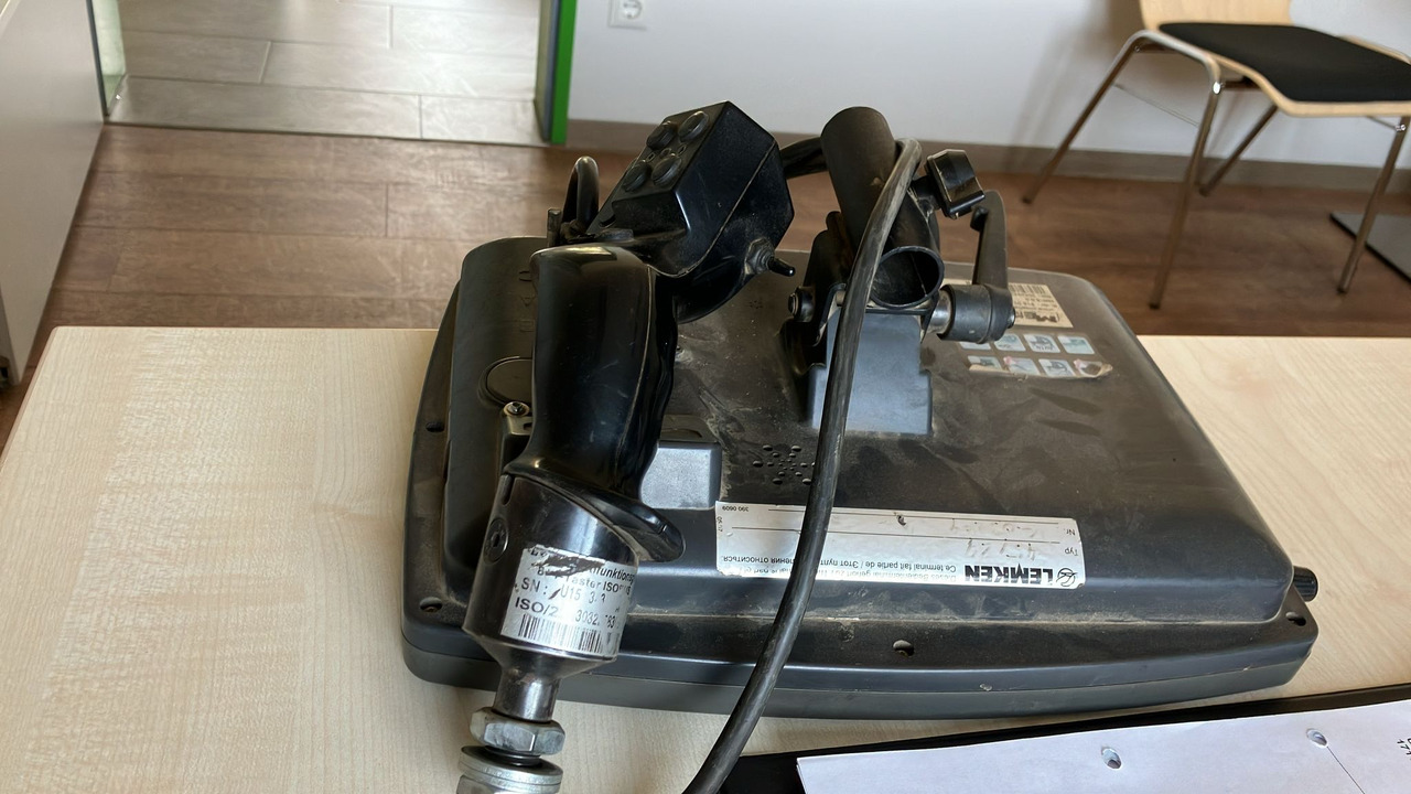 Lemken Primus 45 - Sprayer: picture 2 Lemken Primus 45 - Sprayer: picture 2