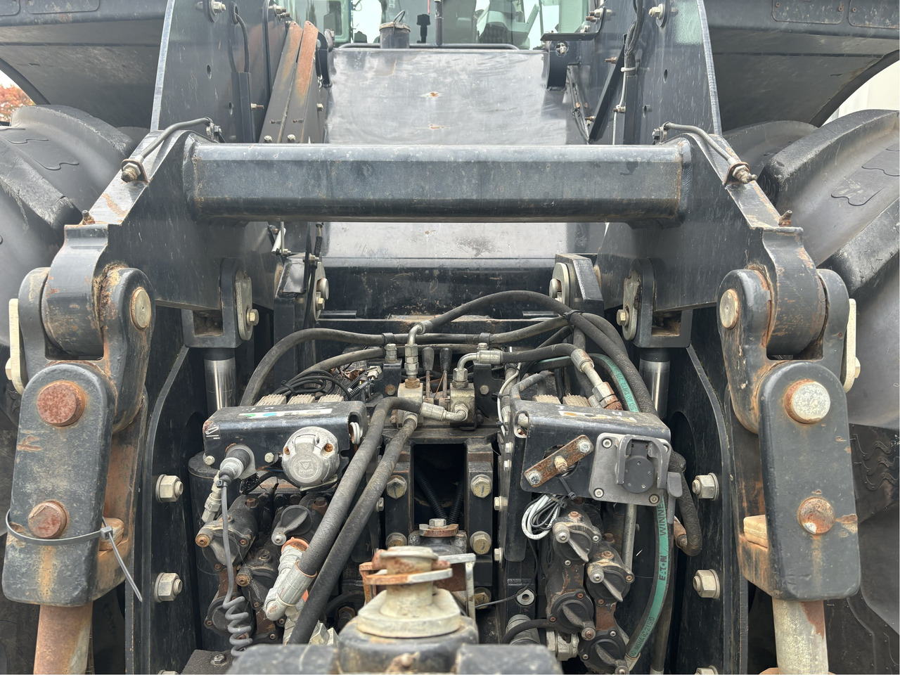 New Holland T9.560 - Farm tractor: picture 5 New Holland T9.560 - Farm tractor: picture 5