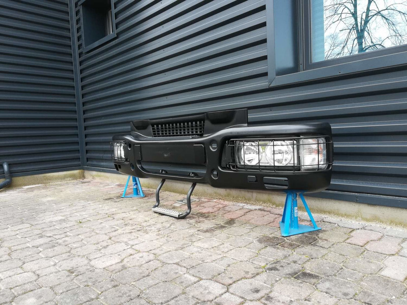 Iveco EUROCARGO - Bumper for Truck: picture 2 Iveco EUROCARGO - Bumper for Truck: picture 2