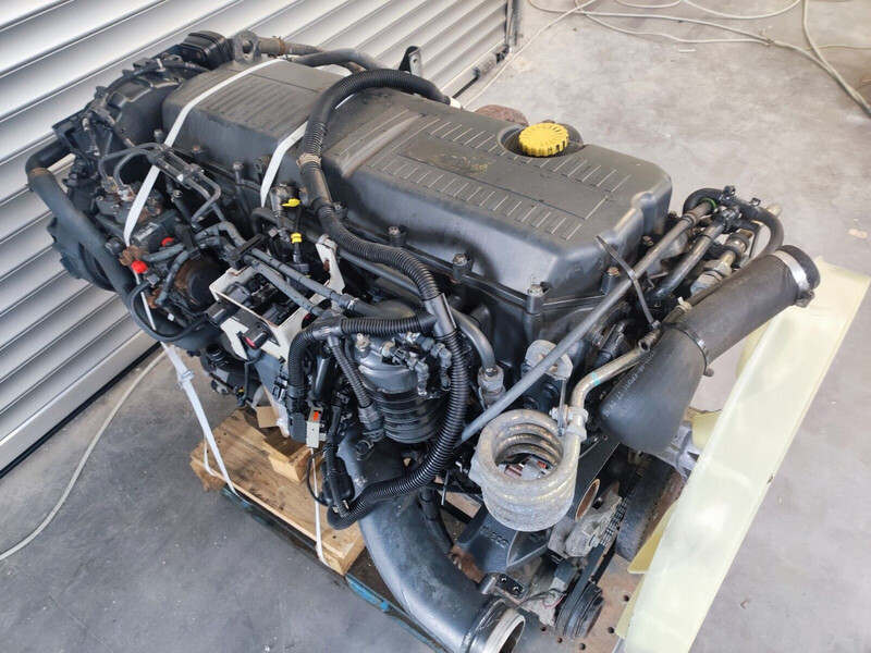 Iveco STRALIS CURSOR 11 F3GFE611 EURO 6 - Engine for Truck: picture 3 Iveco STRALIS CURSOR 11 F3GFE611 EURO 6 - Engine for Truck: picture 3