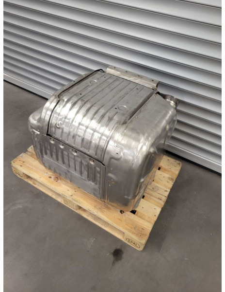 Iveco STRALIS EURO 6 NEW PARTS INSIDE - Catalytic converter for Truck: picture 4 Iveco STRALIS EURO 6 NEW PARTS INSIDE - Catalytic converter for Truck: picture 4