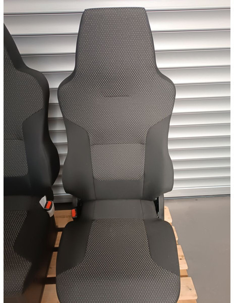 MAN Set RH + LH - Seat for Truck: picture 3 MAN Set RH + LH - Seat for Truck: picture 3