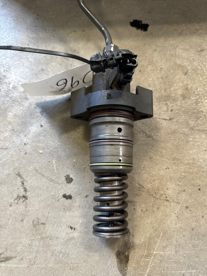DAF COMMON RAIL PUMP 2344775 - Engine and parts for Truck: picture 1 DAF COMMON RAIL PUMP 2344775 - Engine and parts for Truck: picture 1