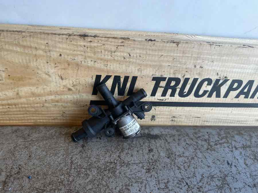 MAN VALVE 51.06310-0021 - Brake valve for Truck: picture 2 MAN VALVE 51.06310-0021 - Brake valve for Truck: picture 2