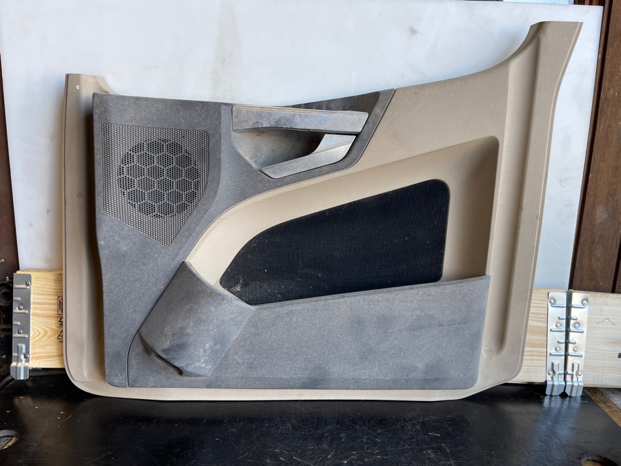 MERCEDES DOOR PANEL A9607271478 - Cab and interior for Truck: picture 2 MERCEDES DOOR PANEL A9607271478 - Cab and interior for Truck: picture 2